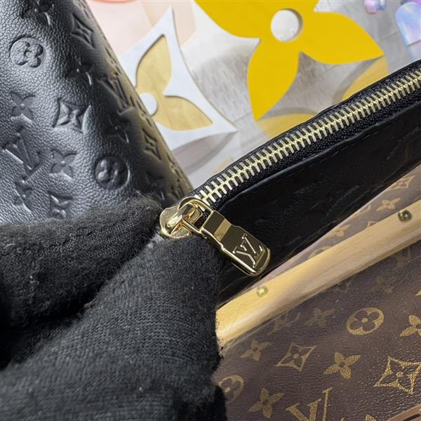 2026120182255703 130